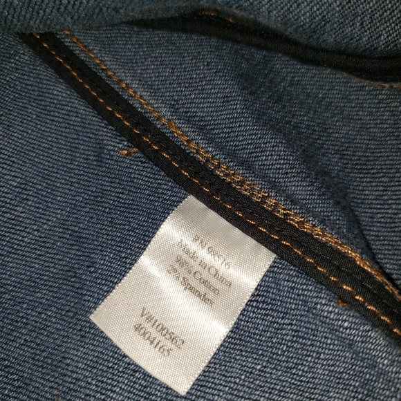 Jean Jacket - Picture 6 of 6